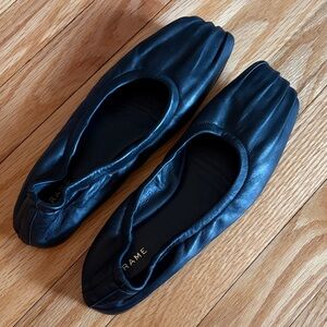 Frame Black Leather Ballet Flat
